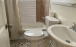 Beautiful 2 bedroom and 1 bath single family, Move in now!!