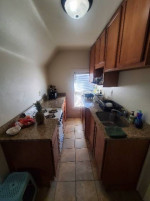 Spacious 1BED/1BATH Third Floor Unit Near Marquette