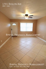 Charming 2/1 SFH in Bradenton!