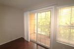 2Bdr Townhome in Gated Community - Willowbrook