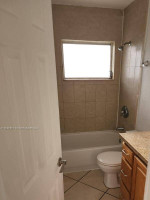 ↪ DADELAND: 2/1  2 Bedrooms/ 1 Bathroom Unit. Wonderful Unit
