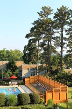 SPECIAL! 2 Bedroom Townhouse -- $100 off each months rent! CALL NOW!