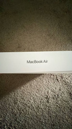 2020 MacBook Air, laptop 512 GB “like new” works Perfect”