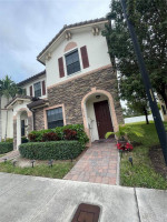 Nice Villa with 3 bed-2 1/2 baths, 2 parking spaces assigned, Beautifu