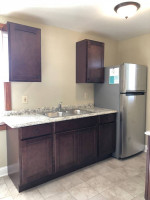 Bay View - Fully updated 2 bedroom upper unit - 5/1