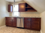 Bay View - Remodeled 2 bedroom upper unit - 4/1