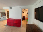 Spacious furnished TownHouse 2 Bed 2.5 bath ! Pets Ok ! South Beach !