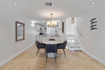 Charming Furnished Townhouse 3 Bed 2 Bath ! Pets Ok ! South Beach !
