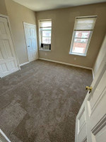 FULL HOUSE- 4 BED 2.5 BATH W/ WASHER AND DRYER / PRIVATE BACKYARD