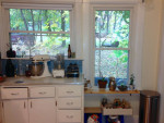 AVAILABLE 4/1/24 - 3BR Duplex in GREAT location (203)