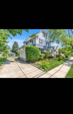 Spacious 3 bedroom & 1.5 bathroom house for rent