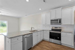 Chef-Ready Kitchen: All Stainless Steel Appliances Included!