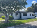 FABOLOUS 3-1 ! IMPACT WINDOWS ! NEW APPLIANCES ! PETS OK !VINYL FLOOR!