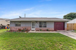 FANTASTIC 4 BED ! 2 BATH ! PETS OK ! LAMINATE TILE FLOOR!WASHER&DRYER!