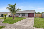 FANTASTIC 4 BED ! 2 BATH ! PETS OK ! LAMINATE TILE FLOOR!WASHER&DRYER!