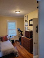 2bed/1bath available 9/1