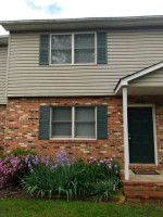 Rental Townhouse $1,250, 2bdrm, 1 bath