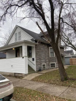 Lovely 3 Bedrooms 2 Baths House + Available in March