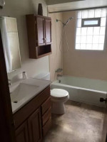 Updated Two Bed T-House + Close to All City Conveniences