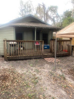 1/1 Cottage in Midtown! Available Now!