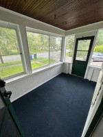 Agency Commission Reduced By 10% Paid for by the Broker-Bridge Road