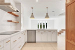 Luxurious and spacious Coconut Grove 3 bed townhouse for rent!