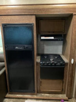 1 bed /1 bath Furnished 5th wheel