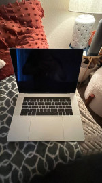 2015 Macbook Pro 15” core i7 16gb ram, read description