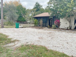 2BD 1BTH Duplex w/Expansive yard and screened Lanai in TARPON