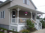 2BR/1BA 1st floor duplex located in beautiful Lawrenceville