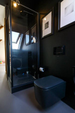 Adorable updated 3 bedroom 1.5 bath - All Utilities and Free WiFi!!!