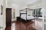 BEAUTIFUL SINGLE-STORY POOL HOUSE - 10876 King Bay Drive