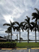 ●► 2/2 THE CROSSINGS: Lovely Townhouse At Devon Aire Devon Aire Villas Sec E