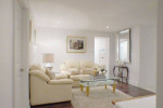 1 Bedroom Garden Suite w/ Private Entrance