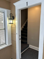 COZY, CONVENIENT, AND CLEAN 1-Bedroom Upstairs Apartment
