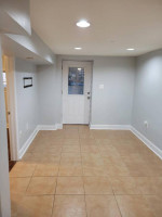 English Basement apartment unit in Columbia Heights NW area
