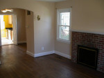 a room of a sharing single house walking to courthouse metro