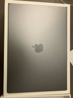 Macbook pro M2 2023