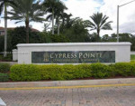 BEAUTIFUL TOWNHOME 2 BED/ 2.5 BATH WITH GARAGE IN CORAL SPRING