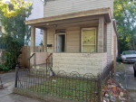Charming Vintage One Bedroom Cottage Downtown
