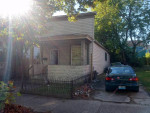 Charming Vintage One Bedroom Cottage Downtown
