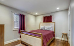 🏡 Beautiful 4 Bedroom, 4 Bathrooms, Two Driveways