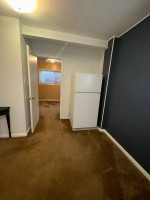 1 BED BASEMANT APT in SFH (private entrance)
