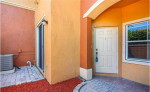 Amazing 3 bedrooms 3 baths Townhouse - By Owner