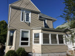 2 Bedroom 1 Bath Duplex Downtown GR-Laundry+Wifi+Off Street Parking