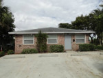 Duplex - 3 bedroom & 2 Bath
