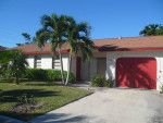 EAST BOCA 2/2 + GARAGE 3/4 MILE TO BEACH