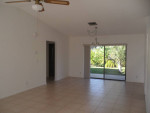 EAST BOCA 2/2 + GARAGE 3/4 MILE TO BEACH