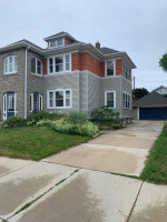 2 bedroom upper flat