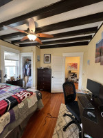 ✦STUNNING✦ 4Bed/2Bath apt by Davis Sq (9/1)(Water inc.)(Private Porch)
